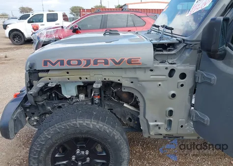 2022 Jeep Gladiator Mojave 4X4 from USA, damaged, VIN 1C6JJTEG7NL130749